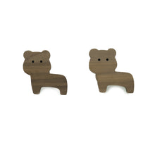 Lade das Bild in den Galerie-Viewer, Möbelgriffe "Dschungel Tiere" aus Walnussholz