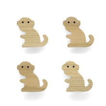 Lade das Bild in den Galerie-Viewer, Handgemachte Möbelgriffe ,,Dschungel Tiere" aus Eichenholz