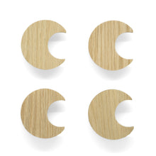 Lade das Bild in den Galerie-Viewer, Möbelgriffe "Sonne, Mond und Sterne" aus Eichenholz