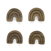 Lade das Bild in den Galerie-Viewer, Möbelgriffe "Märchen" aus Walnussholz