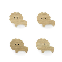 Lade das Bild in den Galerie-Viewer, Möbelgriffe "Afrikanische Tiere" aus Eichenholz