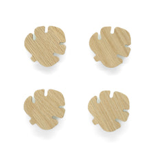 Lade das Bild in den Galerie-Viewer, Handgemachte Möbelgriffe ,,Dschungel Tiere" aus Eichenholz
