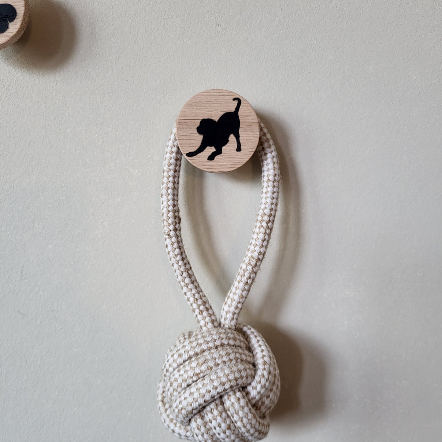 Hunde Wandhaken / Hundegarderobe / Leinenhalter aus massivem Eichenholz