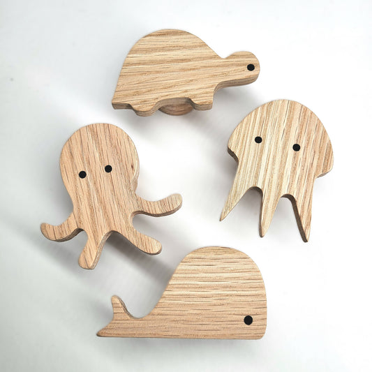 Wall Hooks 'Sea Animals' Made of Oak Wood