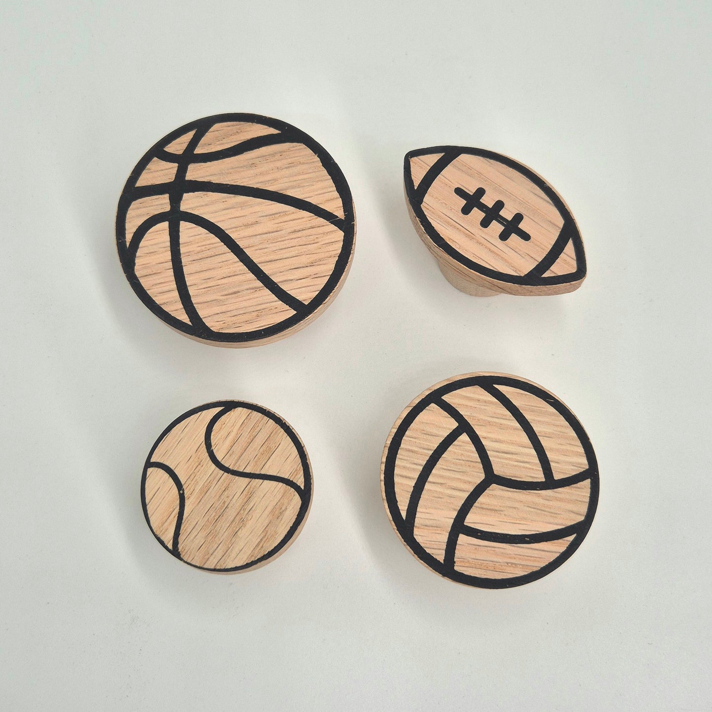 Wandhaken "Ballsport" aus Eichenholz